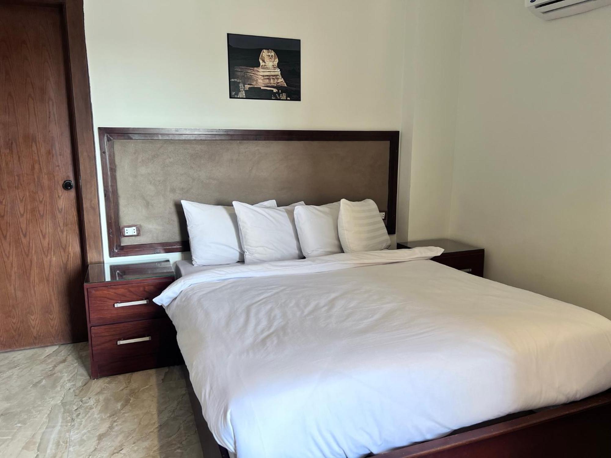 El Aida Pyramids View Hotel Kafret el-Gabal Eksteriør bilde