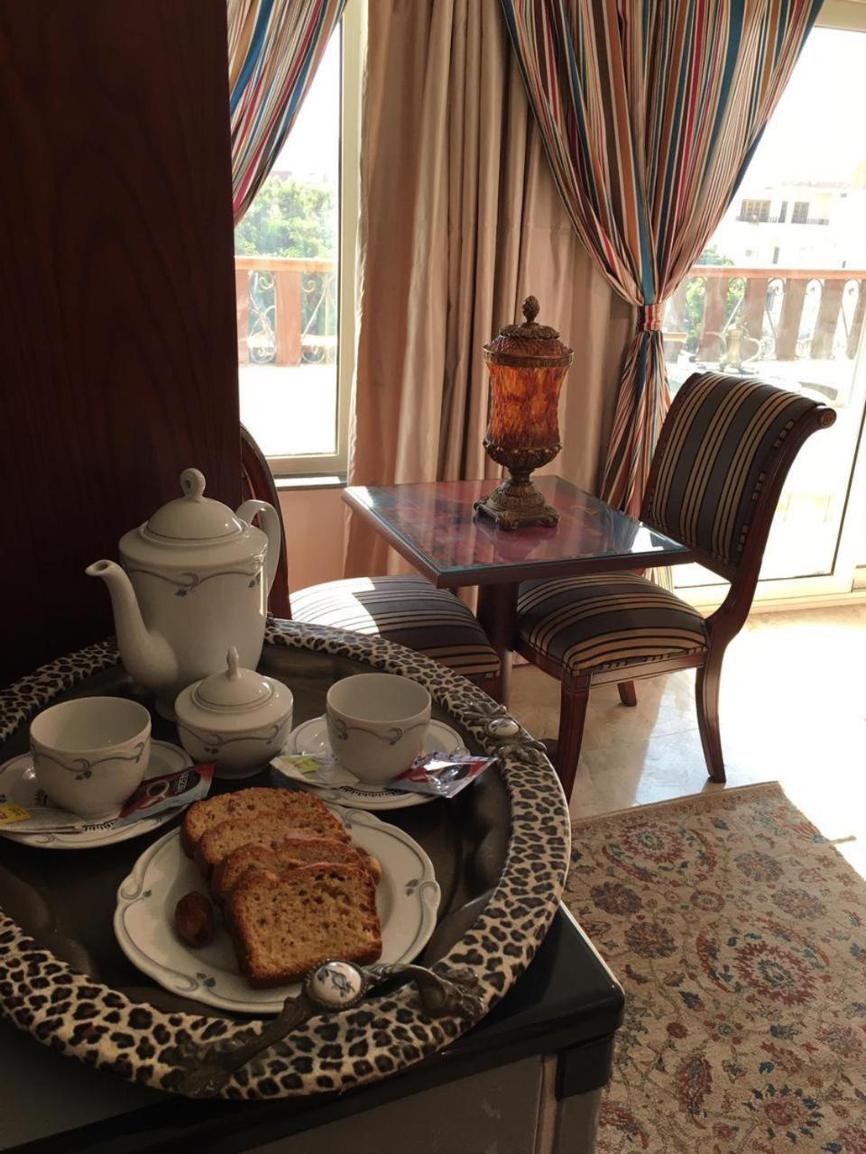 El Aida Pyramids View Hotel Kafret el-Gabal Eksteriør bilde