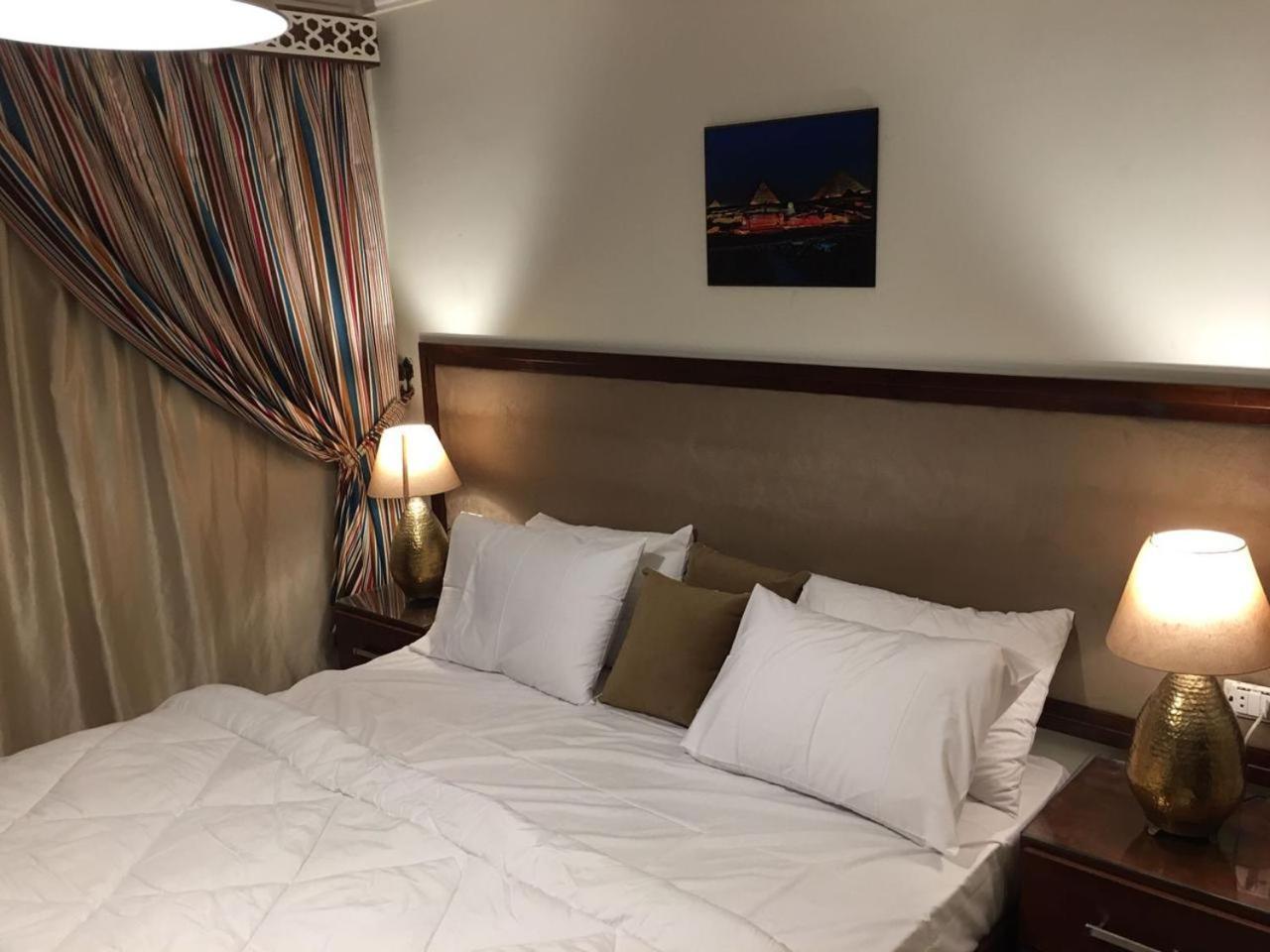 El Aida Pyramids View Hotel Kafret el-Gabal Eksteriør bilde
