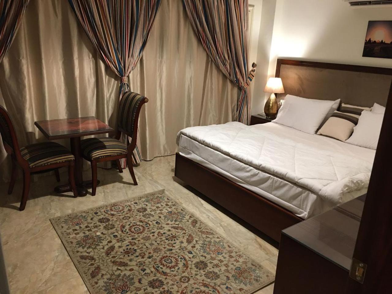 El Aida Pyramids View Hotel Kafret el-Gabal Eksteriør bilde