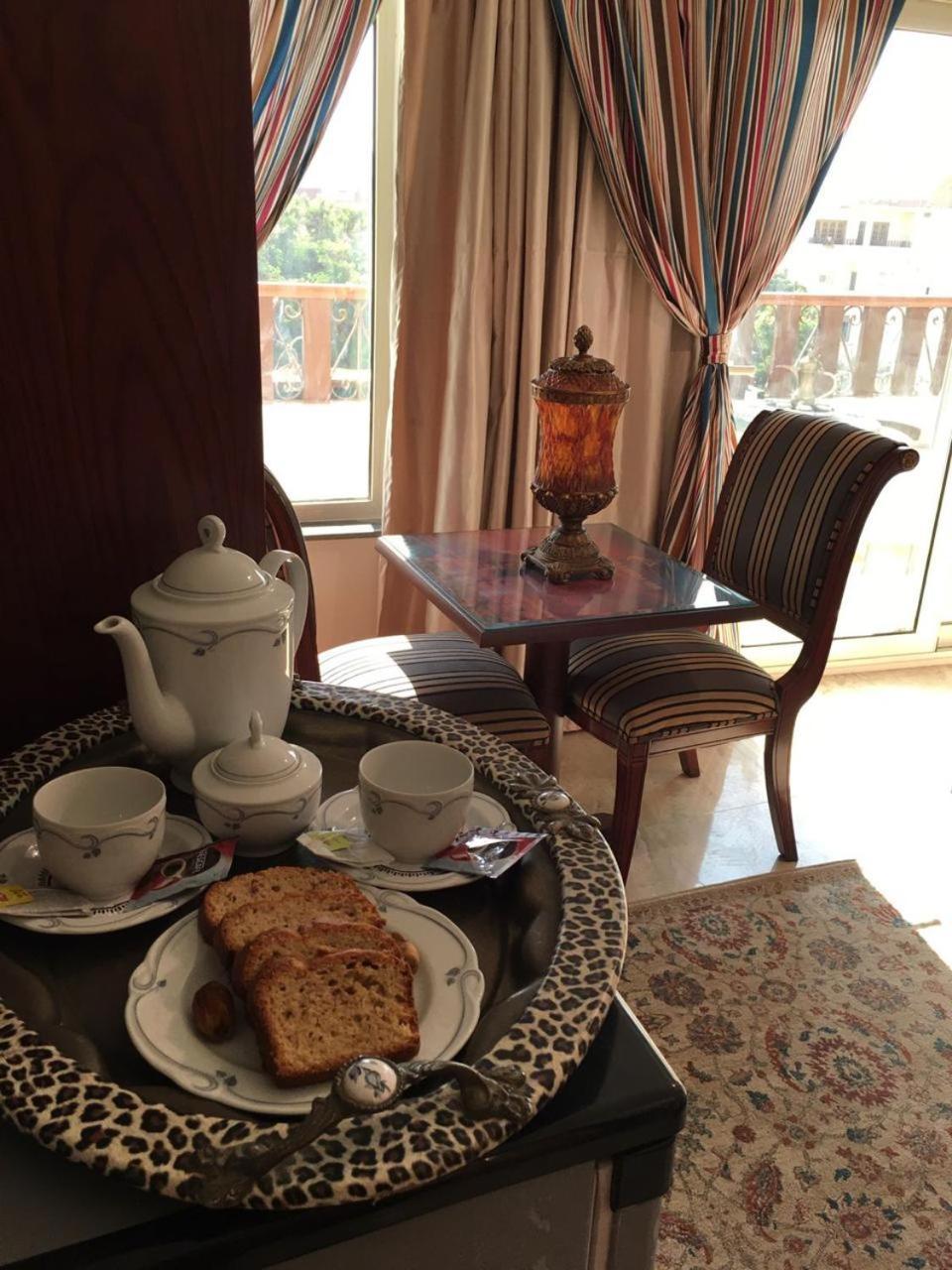 El Aida Pyramids View Hotel Kafret el-Gabal Eksteriør bilde