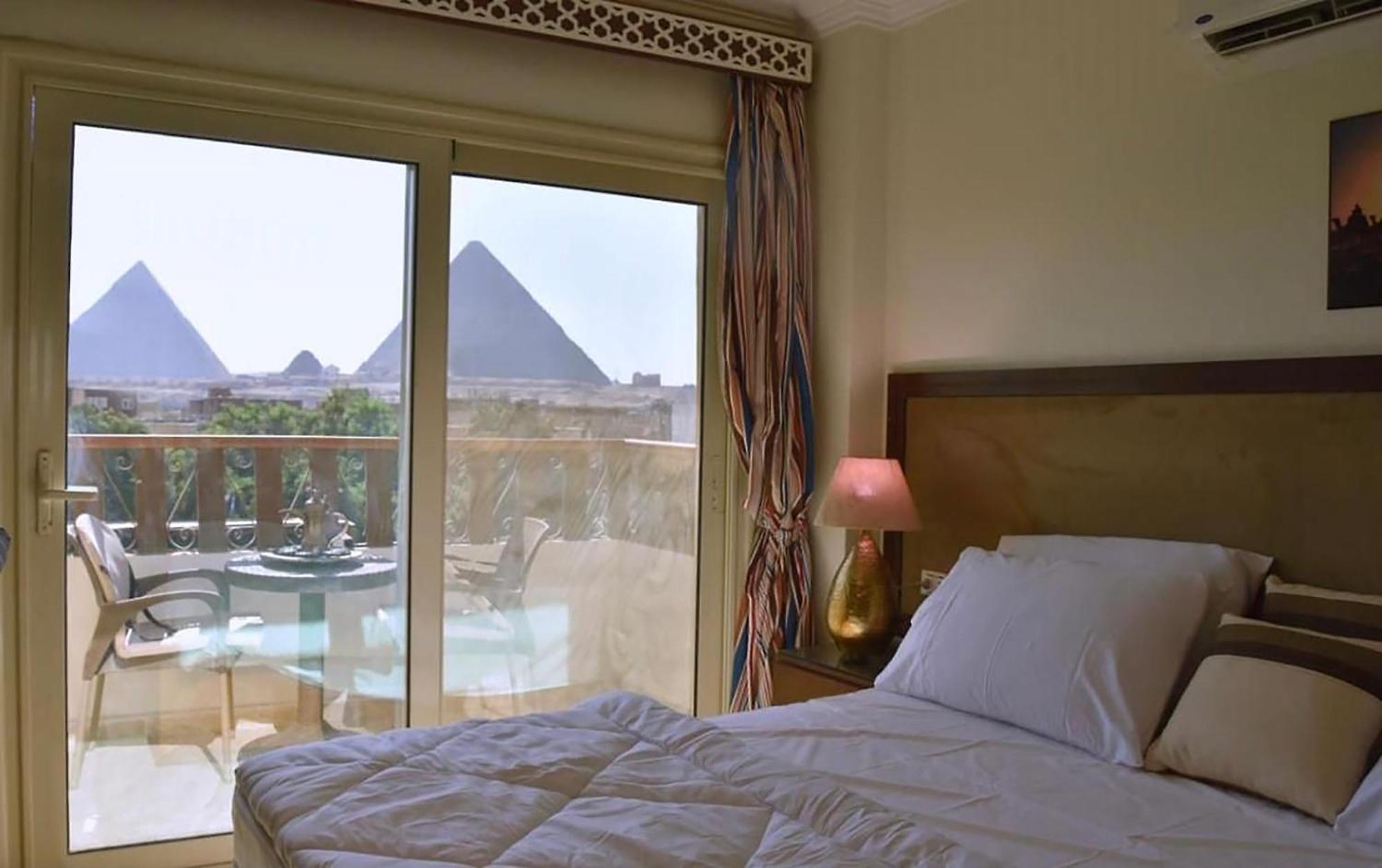 El Aida Pyramids View Hotel Kafret el-Gabal Eksteriør bilde