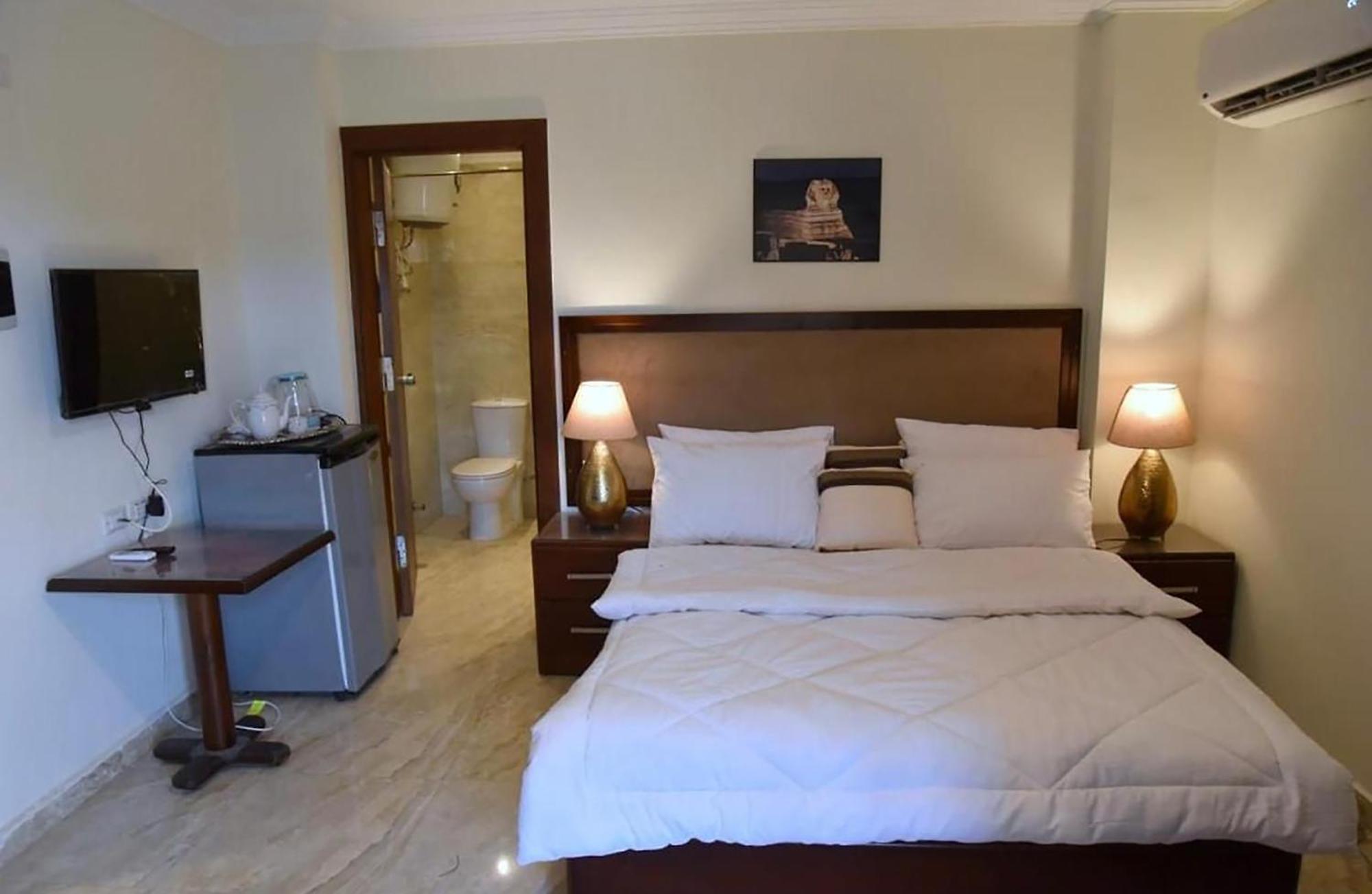 El Aida Pyramids View Hotel Kafret el-Gabal Eksteriør bilde