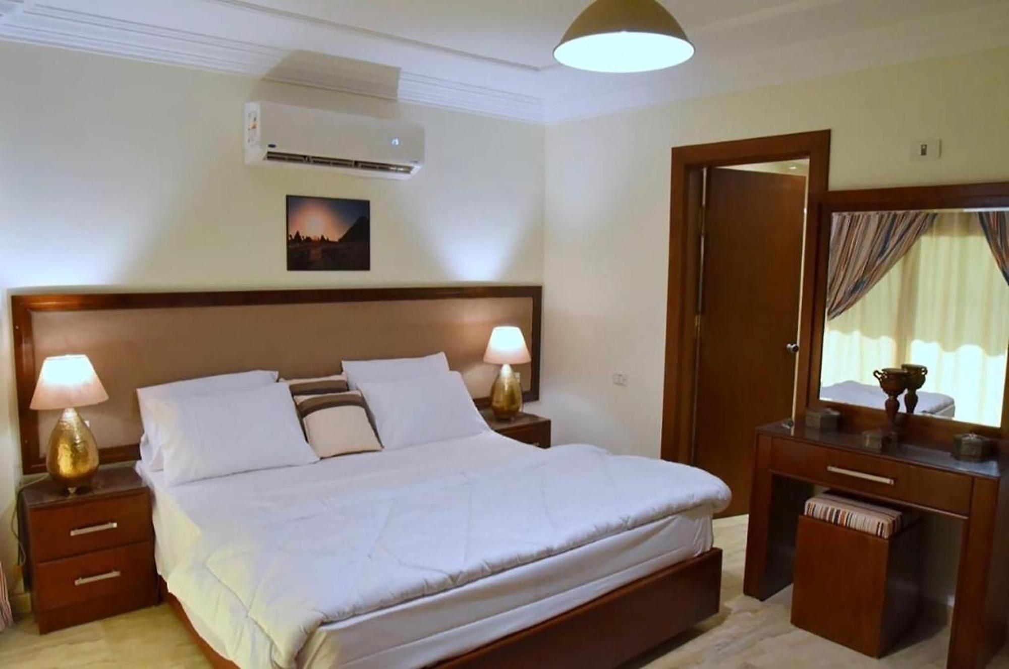 El Aida Pyramids View Hotel Kafret el-Gabal Eksteriør bilde