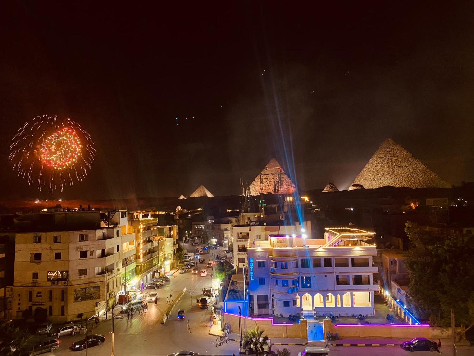 El Aida Pyramids View Hotel Kafret el-Gabal Eksteriør bilde